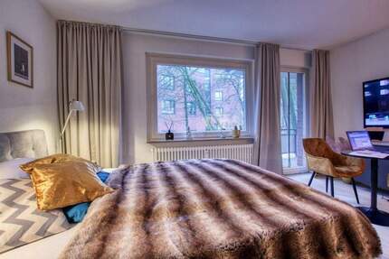 DREAMHOUSE Immobilien: Einfach perfekt - Tiefgarage, großer Balkon und ruhig! 1 zimmer