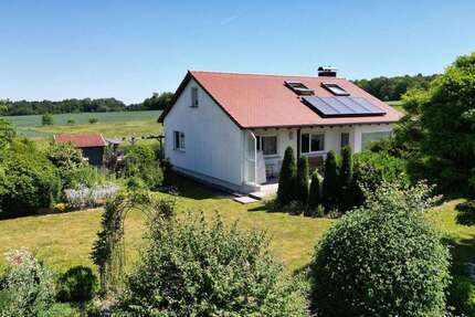 Haus zum Kaufen in Schrozberg 395.000 € 124 m² - Haus Schrozberg | Angebot:27075595