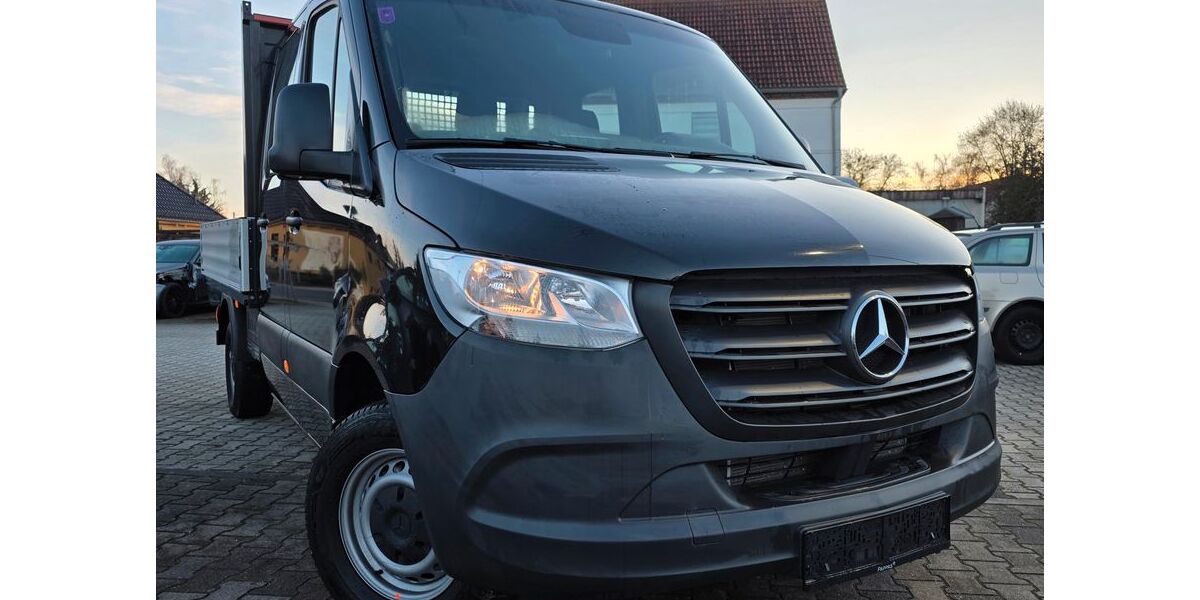 Mercedes-Benz Sprinter 17.600 km 38.912 &euro; Zwenkau 04442