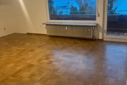 Schöne 3-Zimmer DG-Wohnung in Unterjesingen 3 zimmer