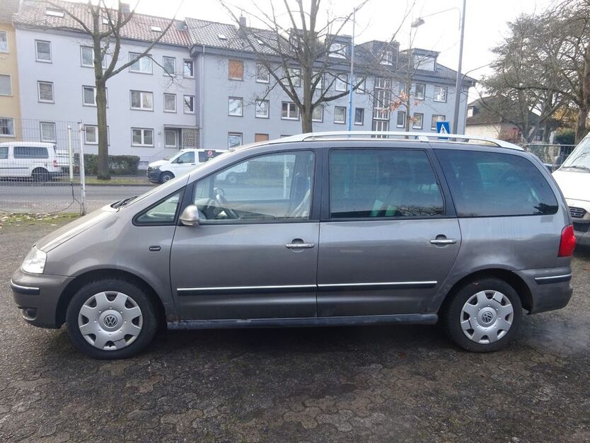 VW Sharan 434.000 km 1.200 € Frankfurt 60386