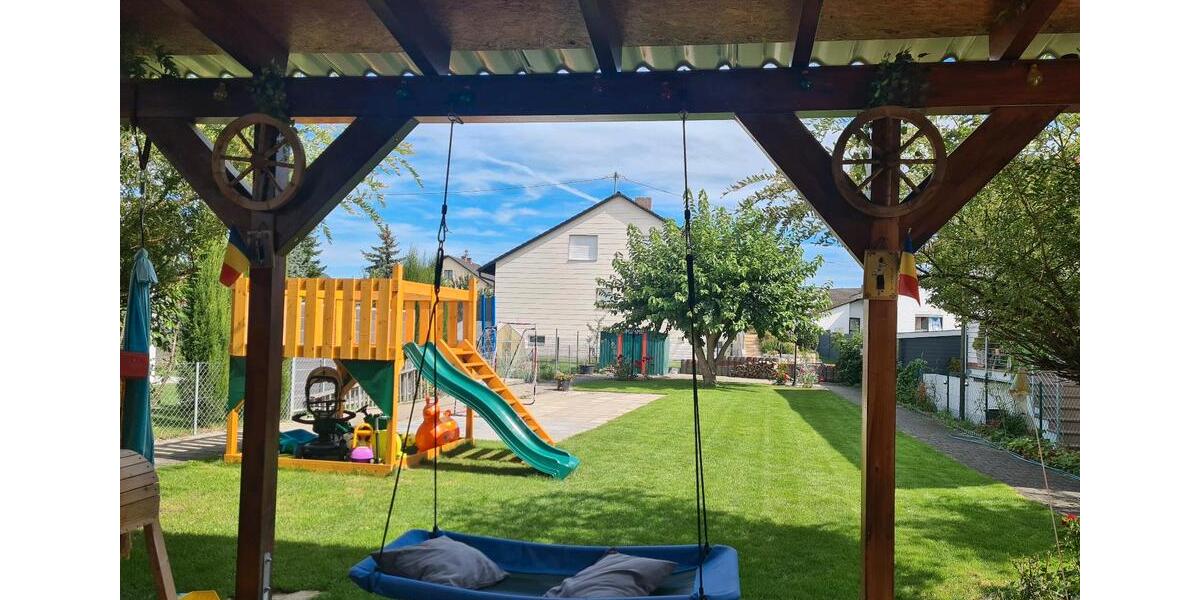 Zweifamilienhaus 6 zimmer