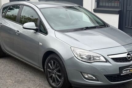 Opel Astra 124.000 km 5.990 € Bremen 28219