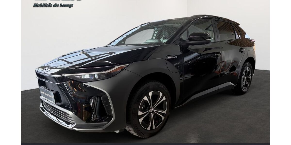 Toyota bZ4X 11.000 km 32.990 &euro; Villingen-Schwenningen 78048