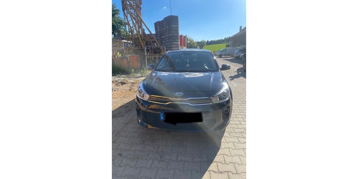 Kia Rio 80.000 km 14.000 &euro; Hohenschäftlarn 82069