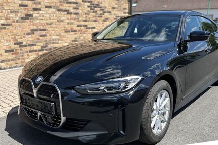 BMW i4 34.300 km 33.888 &euro; Steinbach-Hallenberg OT Viernau 98587