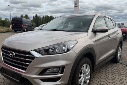 Hyundai TUCSON 32.200 km 16.980 &euro; Riesa 01587