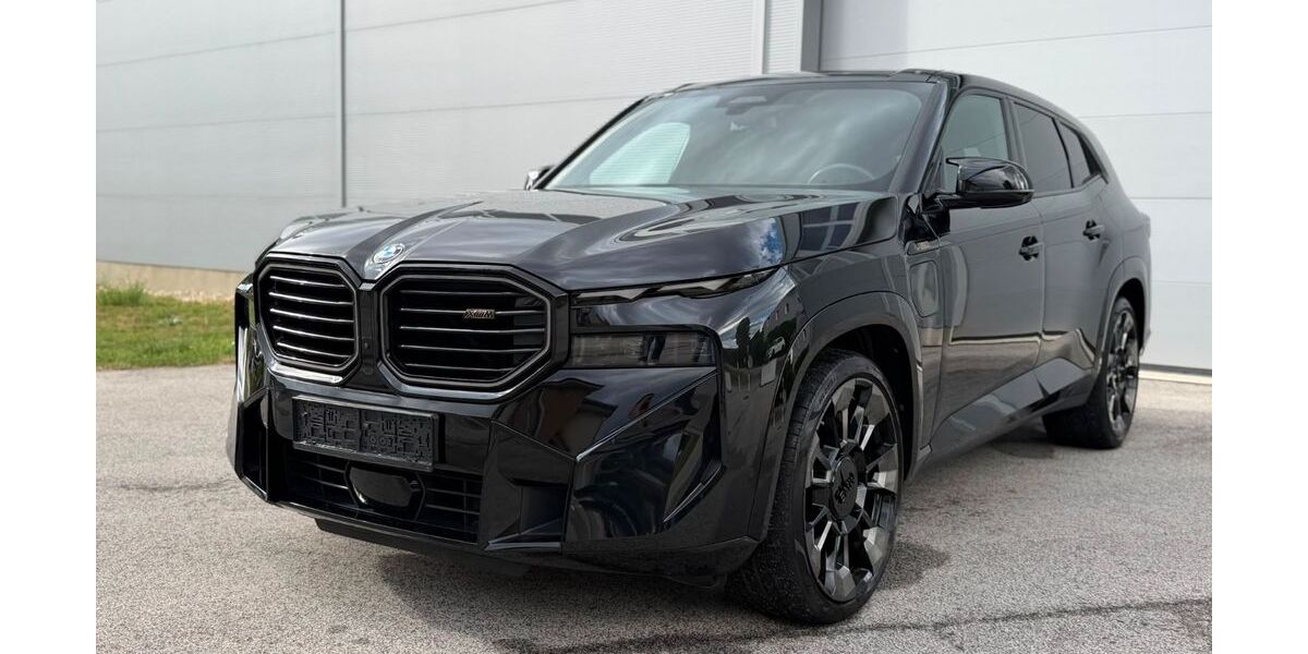 BMW XM 27.000 km 84.900 &euro; München 80995