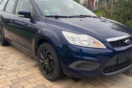 Ford Focus 247.712 km 2.600 € Uettingen 97292