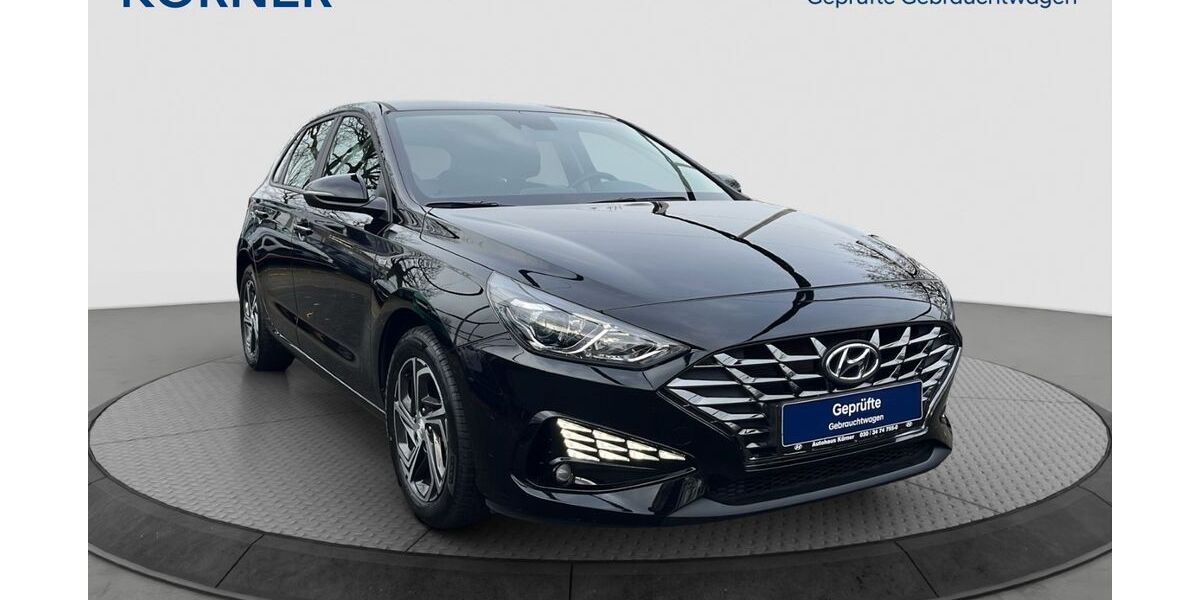 Hyundai i30 23.544 km 19.900 &euro; Berlin 12683