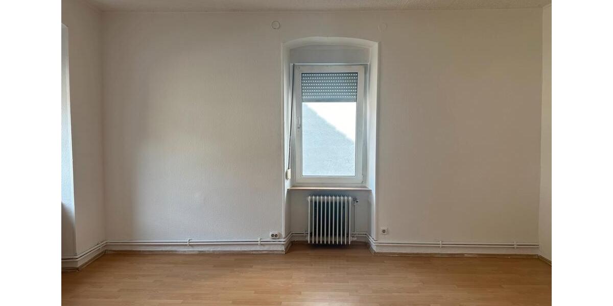 Etagenwohnung Neunkirchen - 4 Zimmer, 120 m&sup2;, 850&euro; | Angebot:26407083