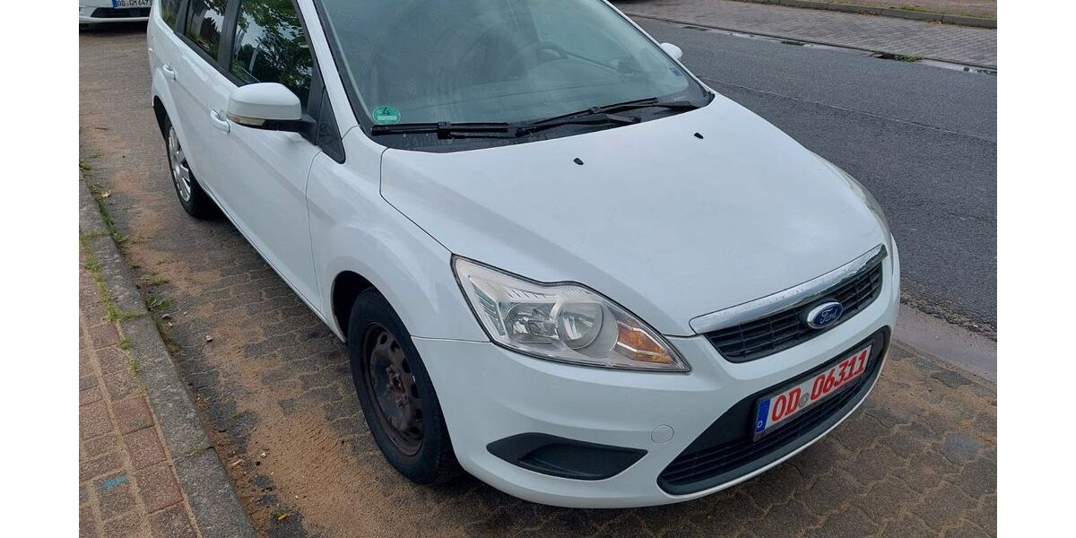 Ford Focus 303.000 km 950 &euro; Bad Oldesloe 23843