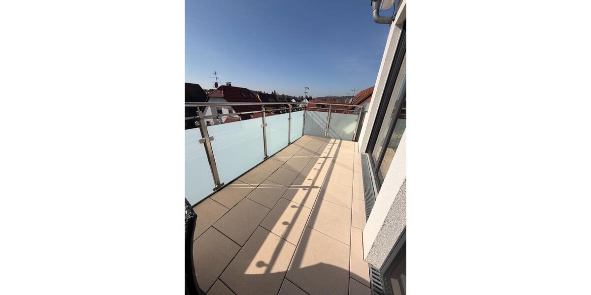 Dachgeschoßwohnung Eckental - 3 Zimmer, 88 m&sup2;, 2.000&euro; | Angebot:25395627