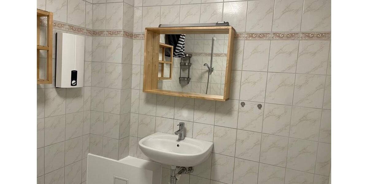 Dachgeschoßwohnung Idstein - 2 Zimmer, 43 m&sup2;, 625&euro; | Angebot:26566706