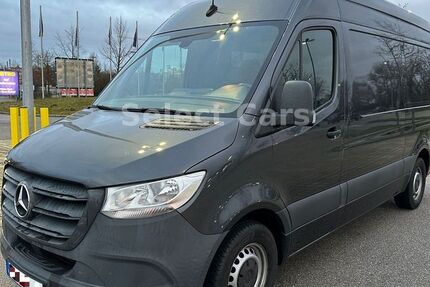 Mercedes-Benz Sprinter 72.901 km 18.490 € München 81243