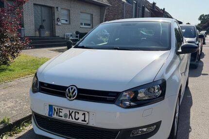 VW Polo 133.000 km 5.890 &euro; Neuss 41470