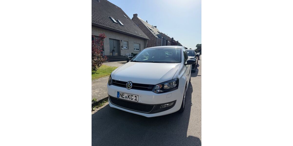 VW Polo 133.000 km 5.890 &euro; Neuss 41470