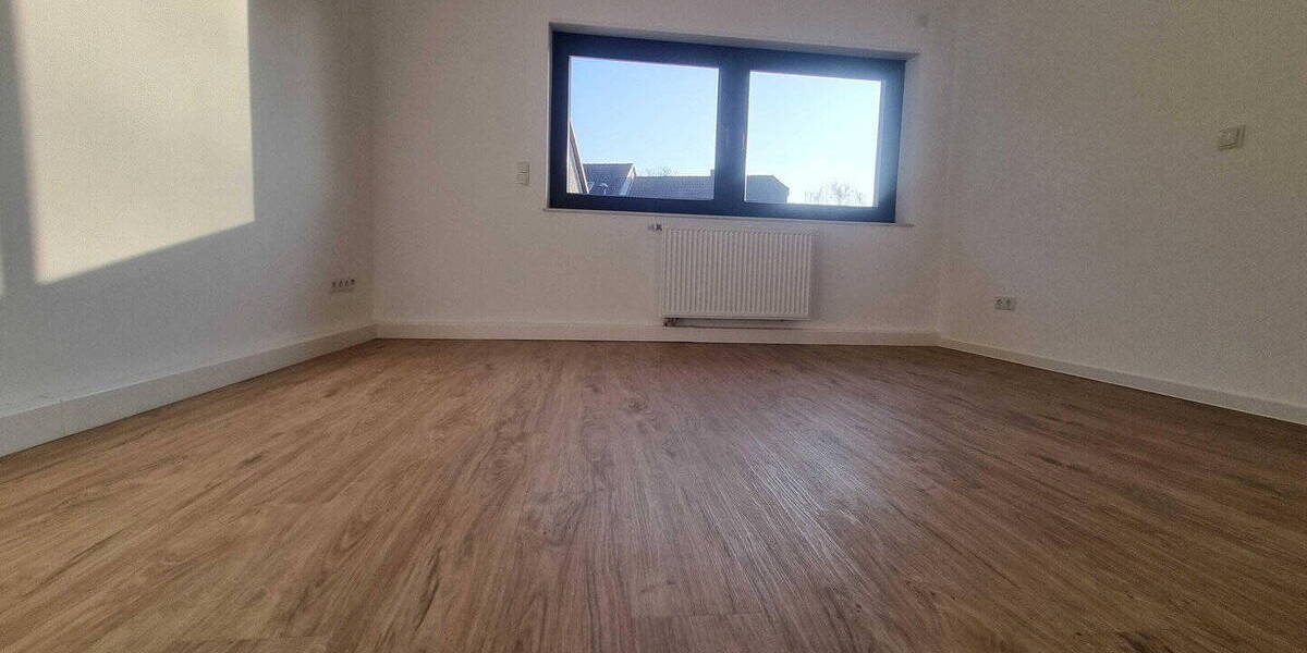 Etagenwohnung Steinwenden - 3 Zimmer, 99 m&sup2;, 300.000&euro; | Angebot:26257610