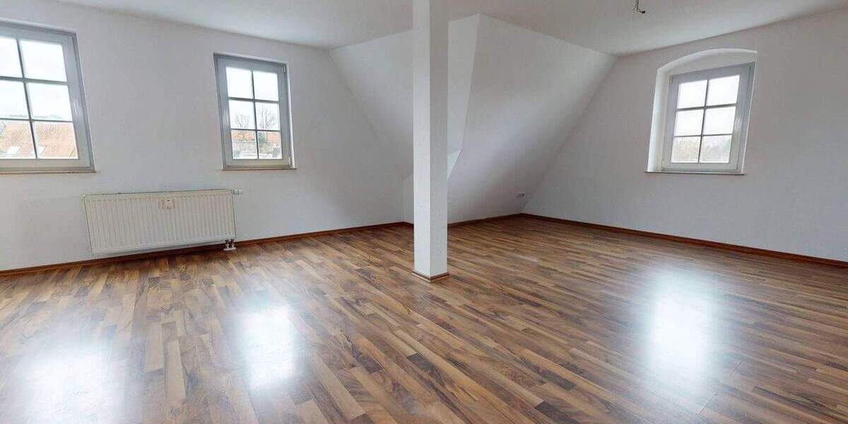 Etagenwohnung Burgstädt Burkersdorf - 2 Zimmer, 55 m&sup2;, 329&euro; | Angebot:26797790
