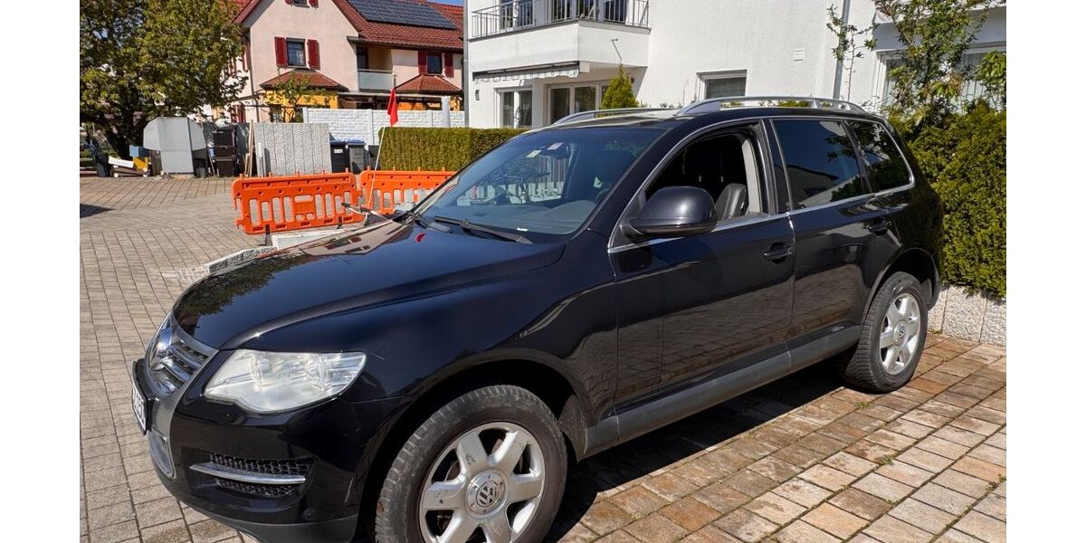 VW Touareg 223.000 km 6.800 &euro; Frickenhausen 72636