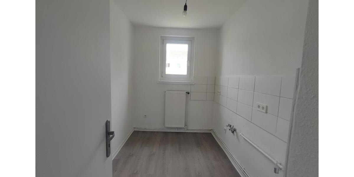 Etagenwohnung Merseburg - 2 Zimmer, 42 m&sup2;, 273&euro; | Angebot:26633017
