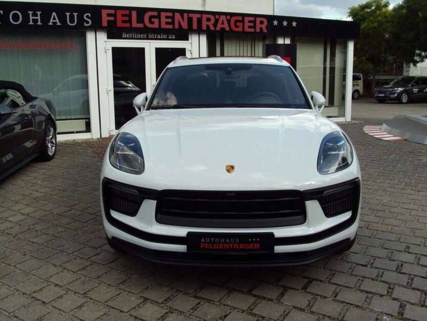 Porsche Macan 18.950 km 69.875 € Spremberg 03130