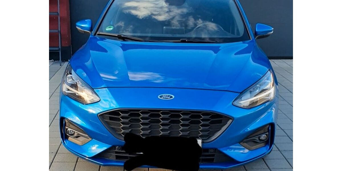 Ford Focus 82.000 km 15.000 € Kammeltal 89358