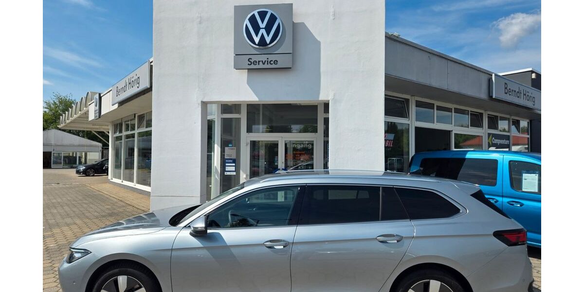 VW Passat Variant 21.550 km 32.990 &euro; Königsbrück 01936