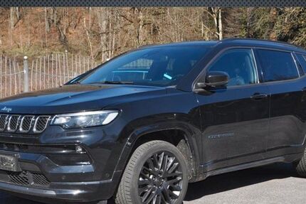 Jeep Compass 135.942 km 16.950 € Passau 94036