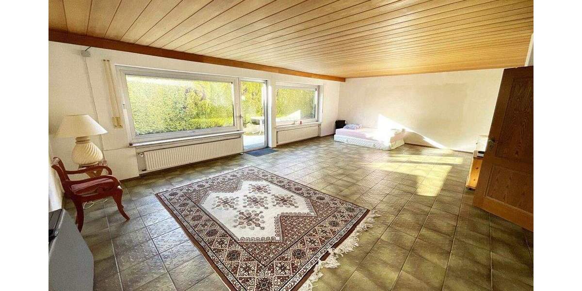 Mehrfamilienhaus, Wohnhaus Villingen-Schwenningen Villingen - 7 Zimmer, 215 m&sup2;, 559.000&euro; | Angebot:24763999