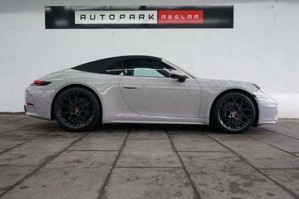 Porsche 992 8.100 km 148.880 &euro; Asslar 35614