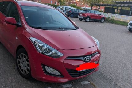 Hyundai i30 230.000 km 4.100 &euro; Wilhelmshaven 26384