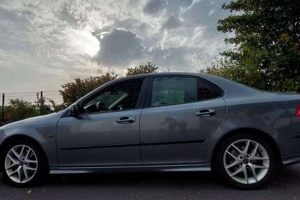 Saab 9-3 236.000 km 5.500 € Düsseldorf 40474