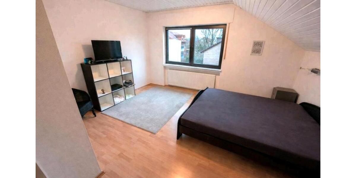 Etagenwohnung Bad Lippspringe - 3 Zimmer, 85 m&sup2;, 238.000&euro; | Angebot:26765070