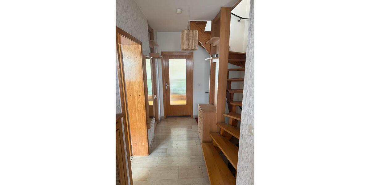 Reihenhaus Edenkoben - 5 Zimmer, 105 m&sup2;, 1.300&euro; | Angebot:26497286