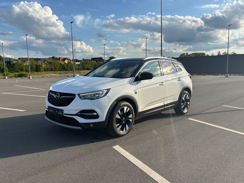 Opel Grandland (X) 141.000 km 11.999 € Marktredwitz 95615
