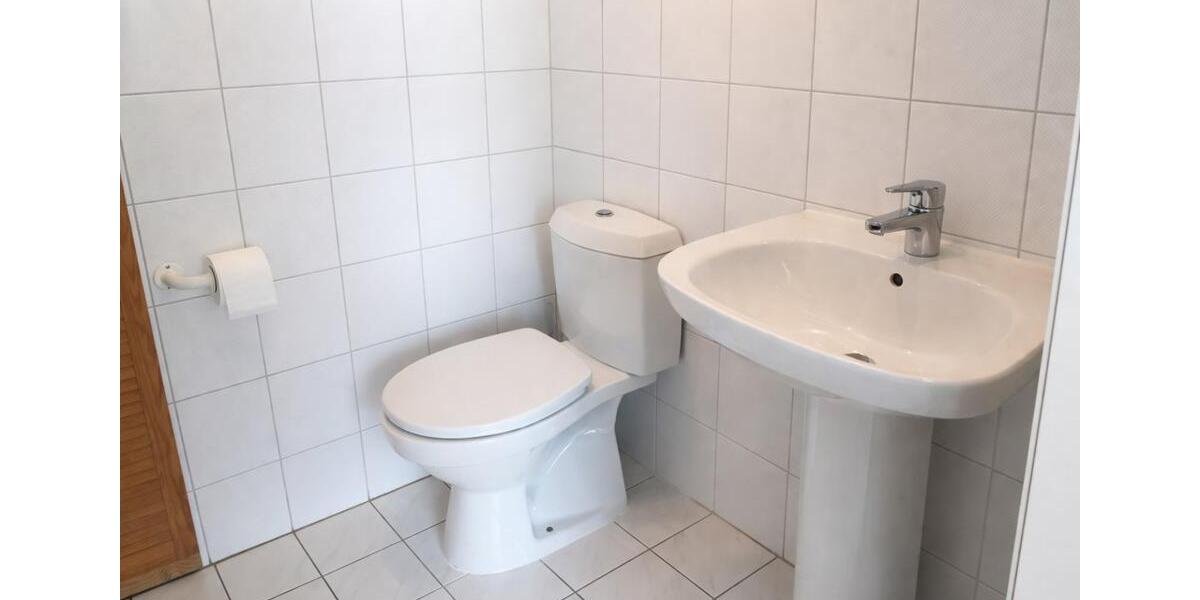 Etagenwohnung Lohmar - 5 Zimmer, 227 m&sup2;, 2.050&euro; | Angebot:24837986