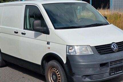 VW T5 Transporter 232.950 km 5.800 € Waldburg 88289