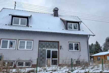 Haus zum Kaufen in Windeck 189.000 € 168 m² 6 zimmer