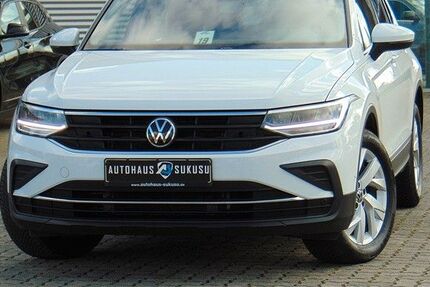 VW Tiguan 72.801 km 25.990 € Neumünster 24537