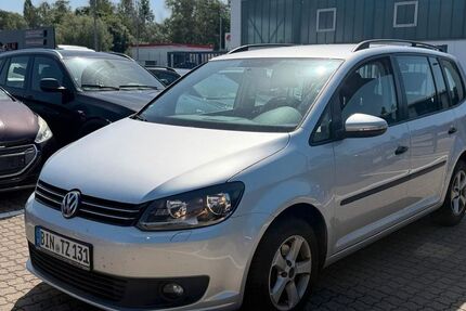 VW Touran 299.000 km 4.000 &euro; Seelze 30926