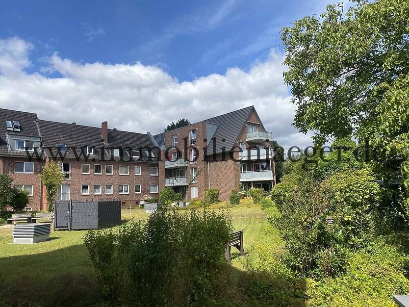 Alt-Garstedt Altes Rathaus - Neubaustandard - Barrierefreie Wohnung mit Terrasse - Ideal für Senioren