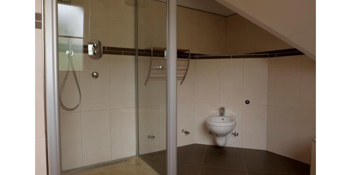 Einfamilienhaus Waldbröl - 5 Zimmer, 196 m&sup2;, 475.000&euro; | Angebot:27416410