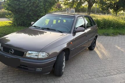 Opel Astra 150.000 km 1.600 &euro; Vechelde 38159