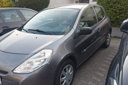 Renault Clio 101.000 km 3.850 € Meckenheim 53340