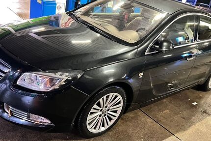 Opel Insignia 180.000 km 7.200 &euro; Osnabrück 49082