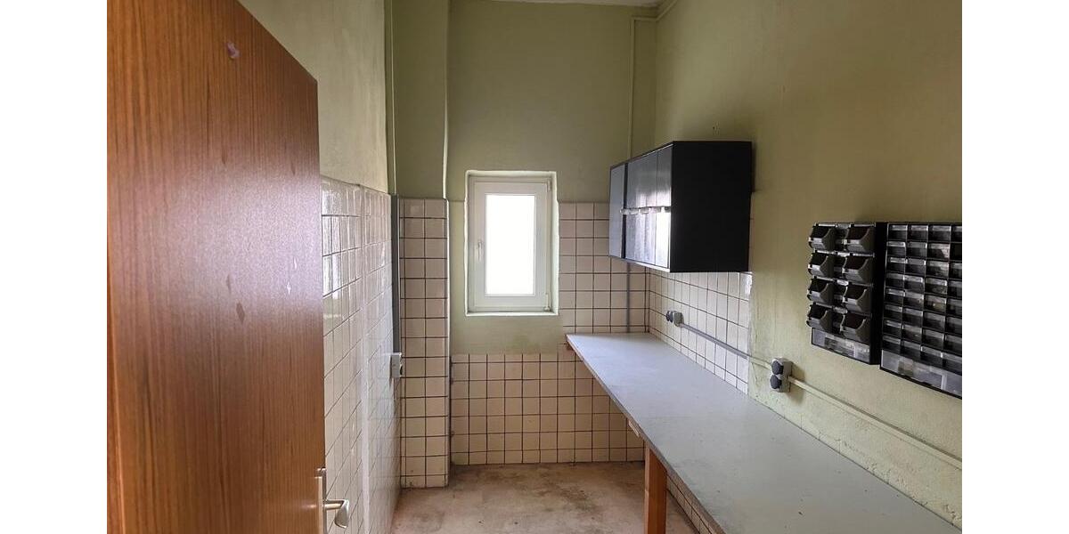 Gewerbeobjekt Helmbrechts - 700&euro; | Angebot:26119421