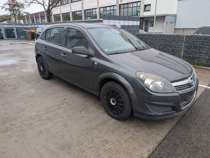 Opel Astra 148.000 km 2.990 € Freiberg am Neckar 71691