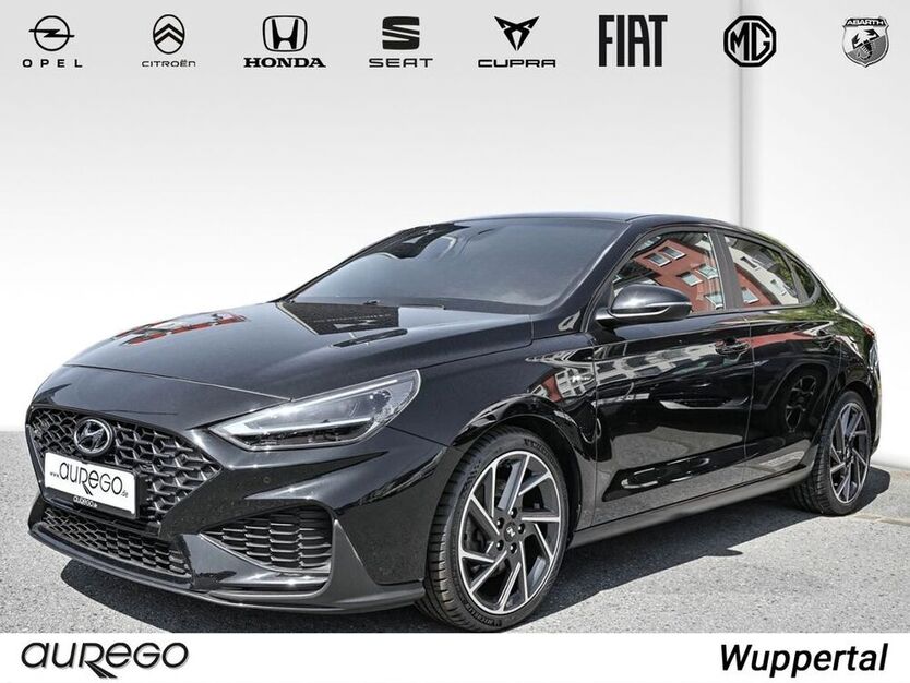 i30