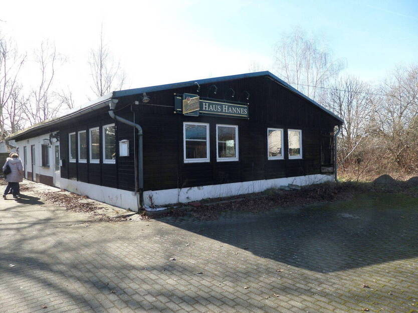 Idyllisches Gastro- & Beherbergungs-Ensemble mit 3 charmanten Bungalows in Rückersdorf am See 1 zimmer